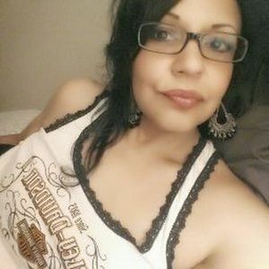 Meet your Posher, Adriana